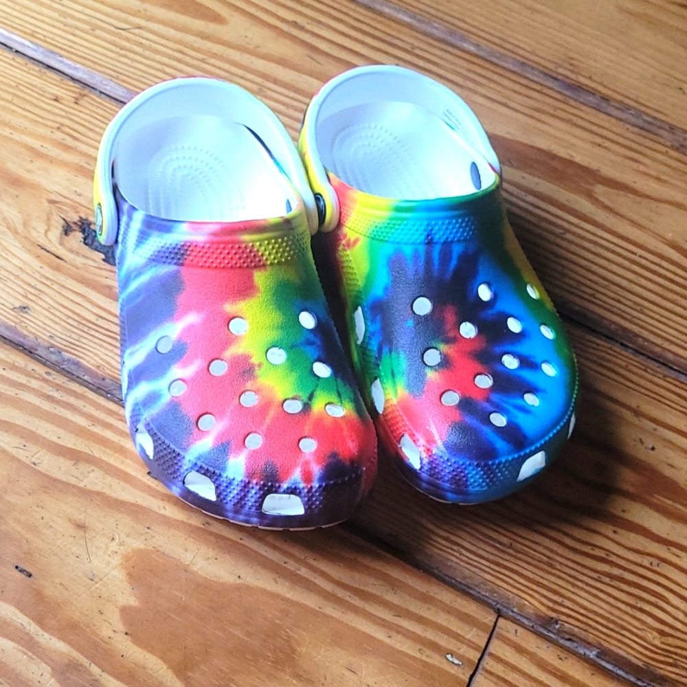 Crocs tie-dye size M6 W8 unisex